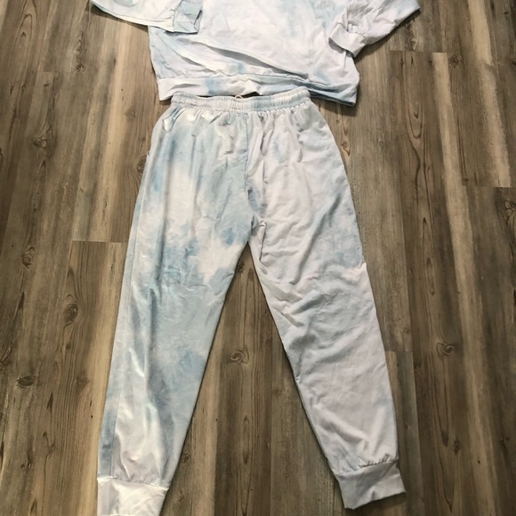 Tye-Die Lounge set size large, light blue and white - Picture 3 of 5